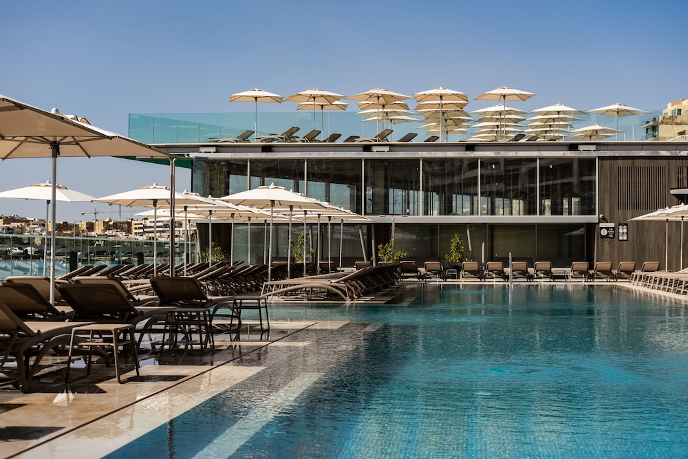 Strand Suites By Neu Collective,,3 star