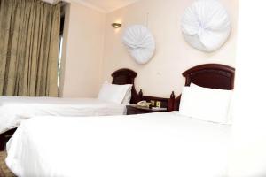 room in bb you will have a wonderful experience wail stay in this twin room