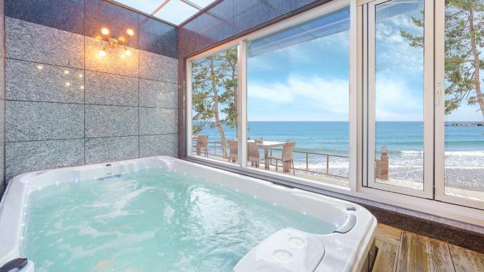 Pohang Playbeach Poolvilla,,3.5 star