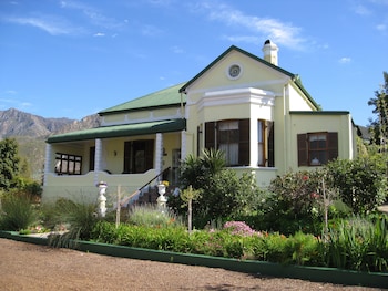 Kingna Lodge,Cape Winelands>>Cape Town,4 star