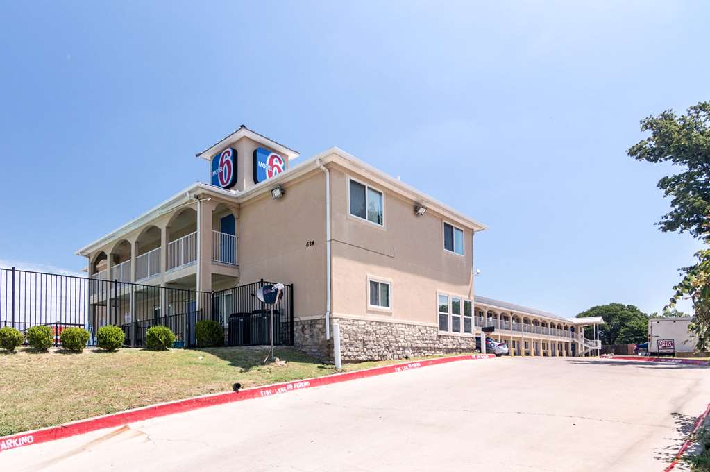 Motel 6 Azle, Tx,Fort Worth>>Azle,2 star
