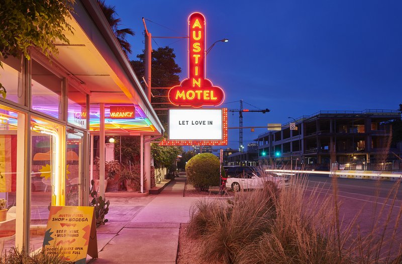 Austin Motel,Sunset Valley>>Austin,3 star