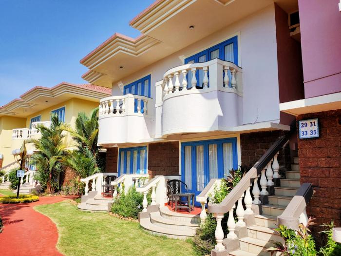 Coconut Grove Beach Resort - An Indy Resort,,4 star