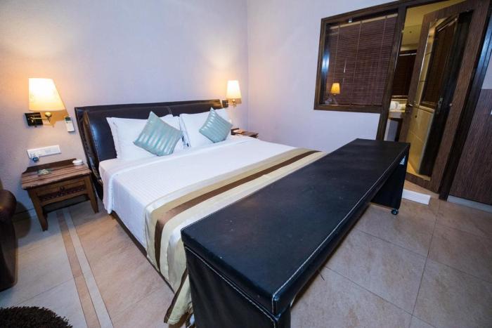 Hotel Le Cypress,,3 star
