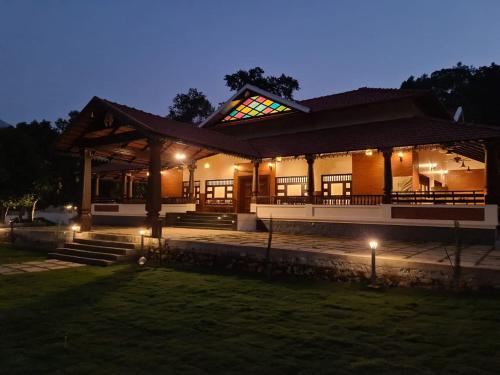 river mist resort