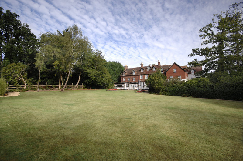 Moorhill House Hotel,Bransgore>>Bournemouth,3 star