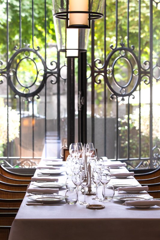 La Reserve Paris Hotel And Spa,Paris City Center>>Paris,5 star