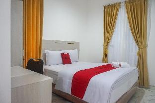 Formerly Reddoorz Near Araya Family Club House,Malang>>Blimbing,2 star