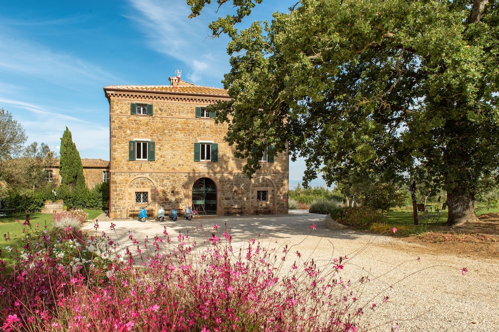 villa le prata winery and accommodation adults only