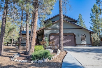 Stony Creek Cabin,Big Bear Lake>>Big Bear City,2 star