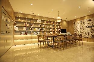 hanting premium hotel yanji west market store