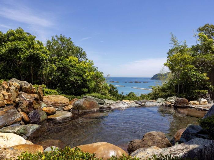 Mercure Wakayama Kushimoto Resort & Spa,,4 star