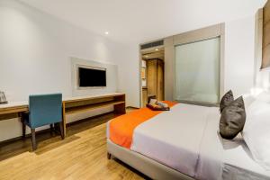 Super Townhouse Chhatarpur Near Metro Park,New Delhi>>Delhi,3 star