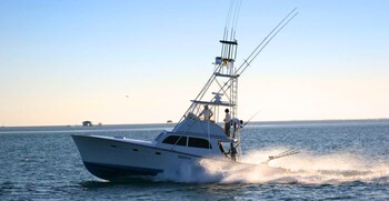 bahama breeze bungalow vacation rental beach shops and restaurants