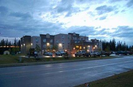 Velora Hinton, Ascend Hotel Collection,Edson>>Alberta,3 star