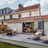 Littlefields - Stylish, Modern Cottage With Large Garden, Close To Beach
