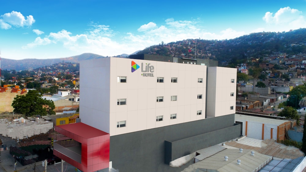 Life Hotel,,3.5 star