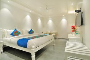 Staybook Hotel Pinky Villa - A Unit Of Jyoti Mahal