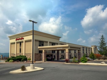 hampton inn hazleton