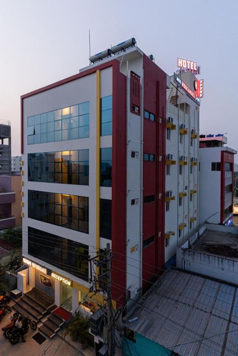hotel mookambika comforts