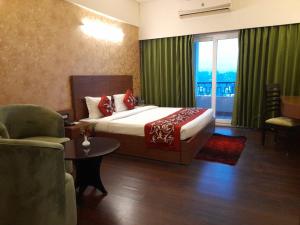 Hotel Livbox, Dehradun