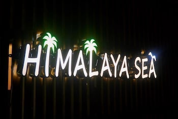 hotel himalaya sea