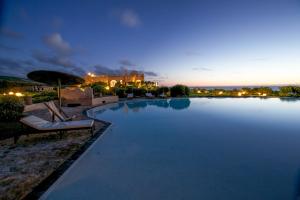 Dar Danse The Bubble On The Beach,,4 star