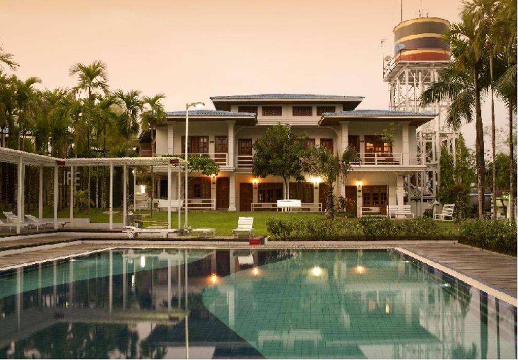 myanmar life hotel