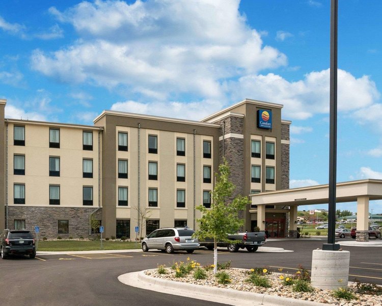 comfort inn and suites west medical center