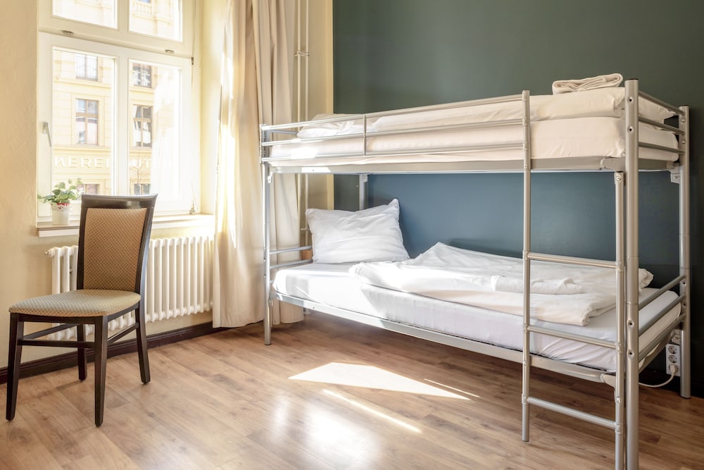 eastseven berlin hostel