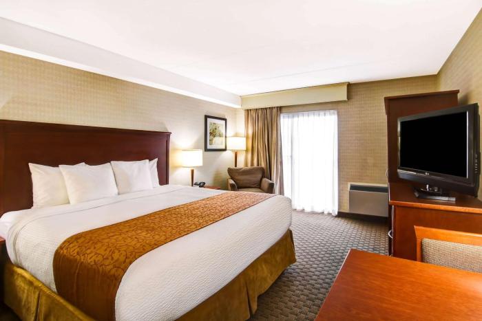 Quality Inn,Hamilton>>Cambridge,2.5 star