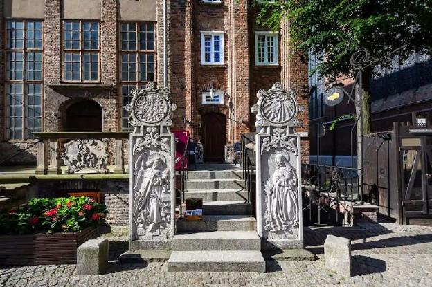 Kamienica Gotyk,,3 star