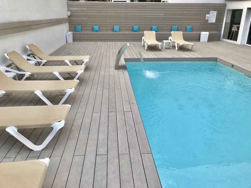 hotel gracia grace and chic