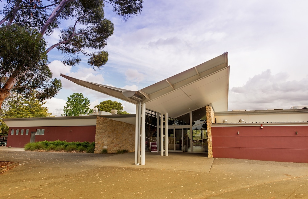 Renmark Resort
