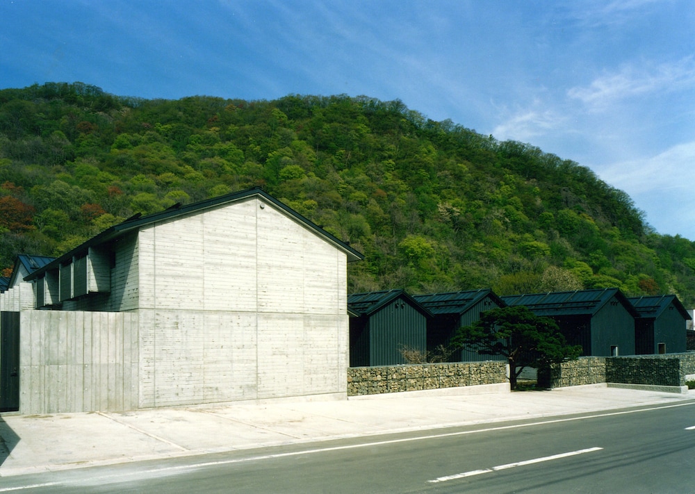 Kuramure,Otaru>>Akaigawa,4.5 star