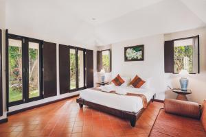 The Hive Hotel Samui,In Koh Samui (Lamai City Center),3 star