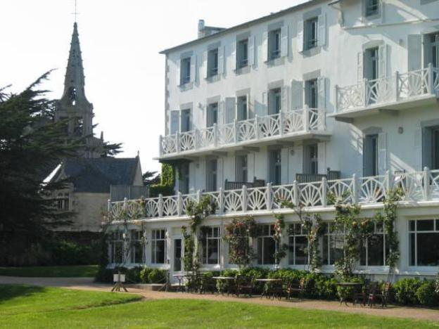 le grand hotel des bains and spa bretagne