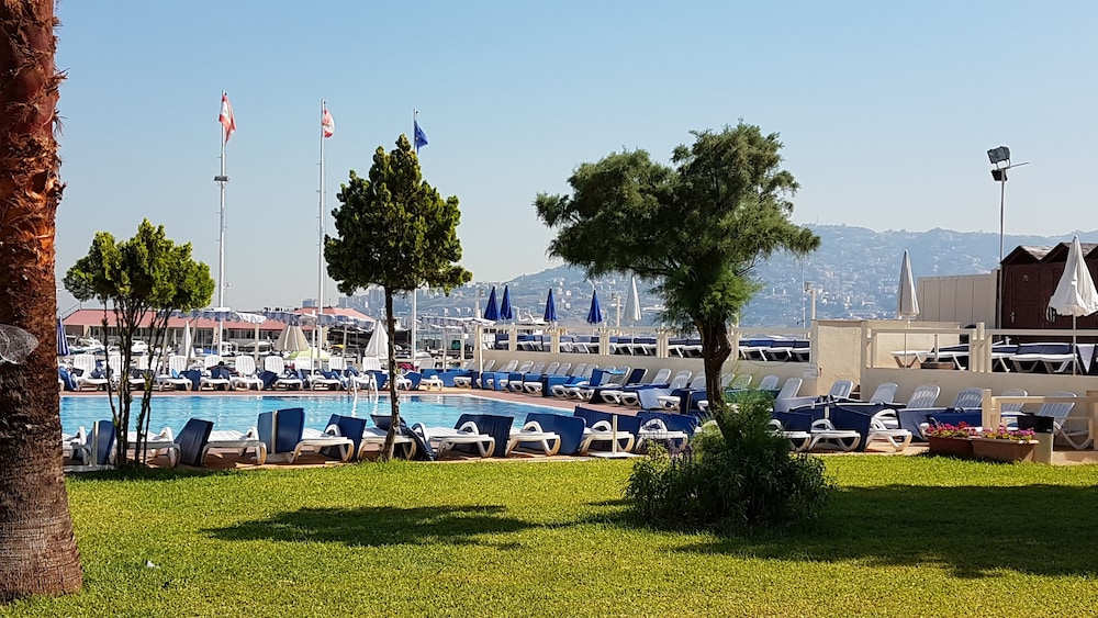 Bel Azur Hotel & Resort