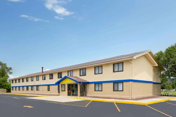 Days Inn By Wyndham Hornell Ny,,2 star