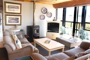 sani valley nature lodges