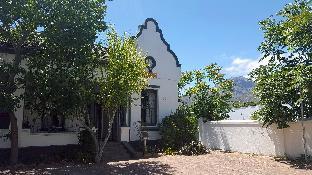 Stumble Inn Backpackers Lodge,,2 star