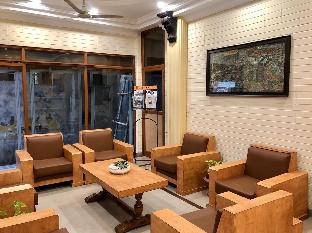 Hotel Saluja,Darjeeling>>Bagdogra,3 star