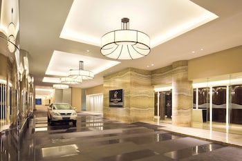 Hotel Ciputra World Surabaya Managed By Swiss-Belhotel International,Surabaya>>Malang,5 star