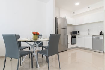 The Haneviim Court - Isrentals,3 Monbaz Street,0 star