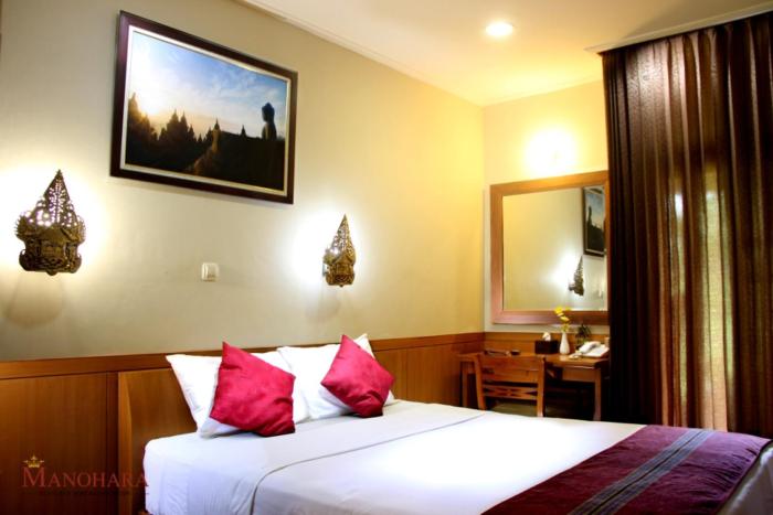 manohara resort
