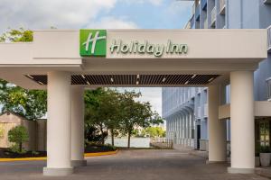 Holiday Inn Kingston Waterfront,Kingston>>Inner Harbour,3.5 star