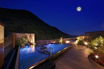 asaya hotel