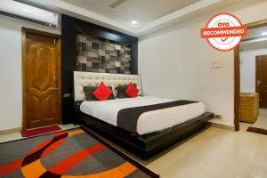 Collection O The Blu Bell Nizarapar Path,Guwahati>>Darrang,3 star