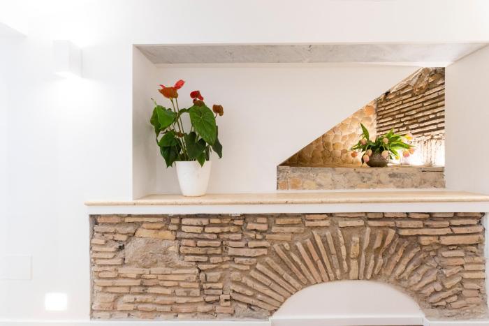 Pantheonview - Luxury Suites,,3 star