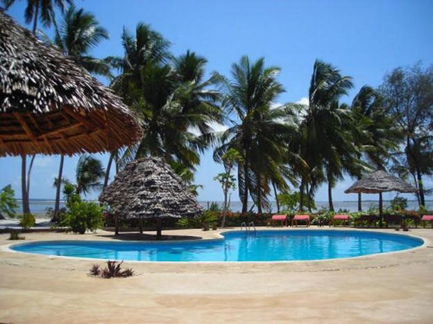 Antonio Beach Hotel And Spa,,3 star